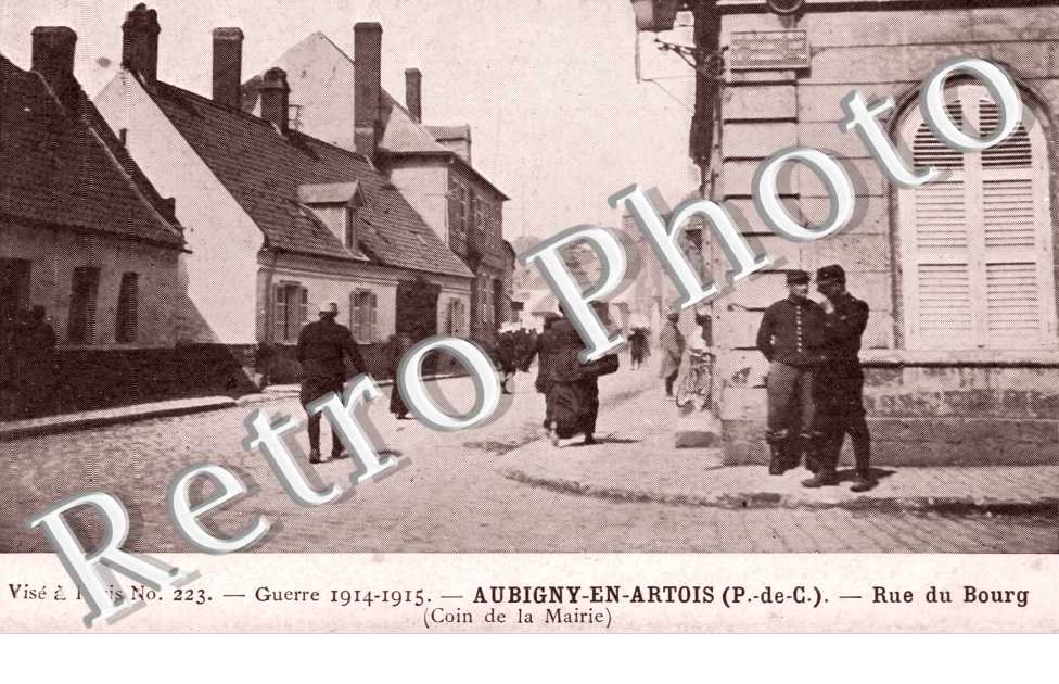 rue du Bourg, coin de la mairie