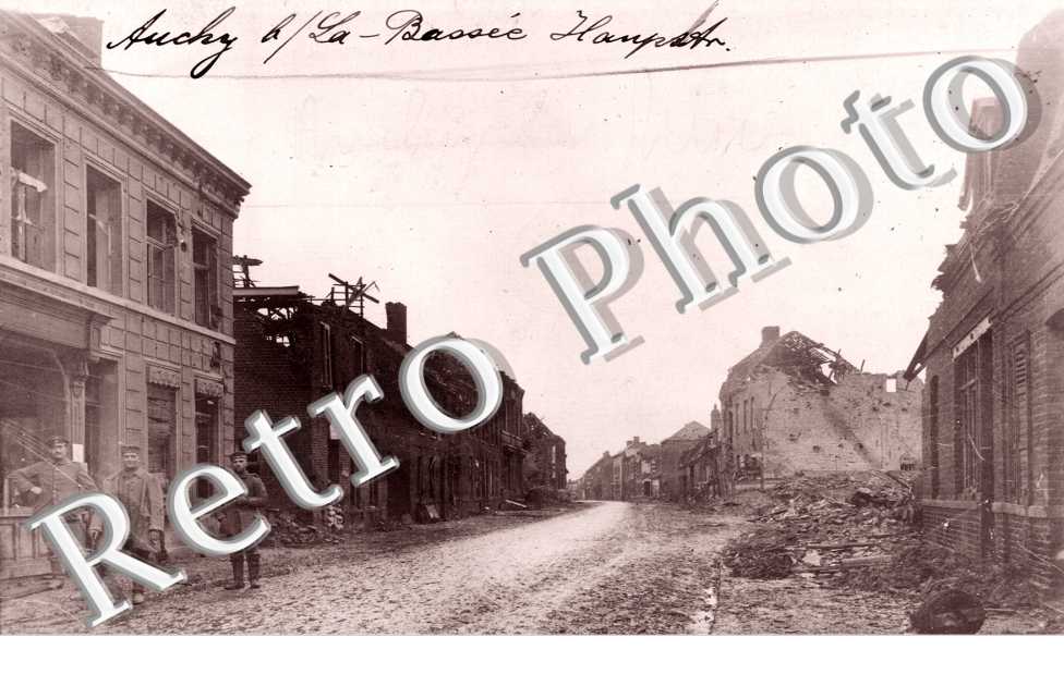 Rue Principale en Ruines