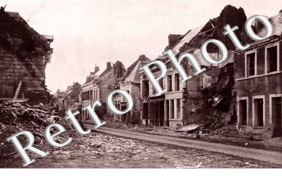 Une rue detruite
