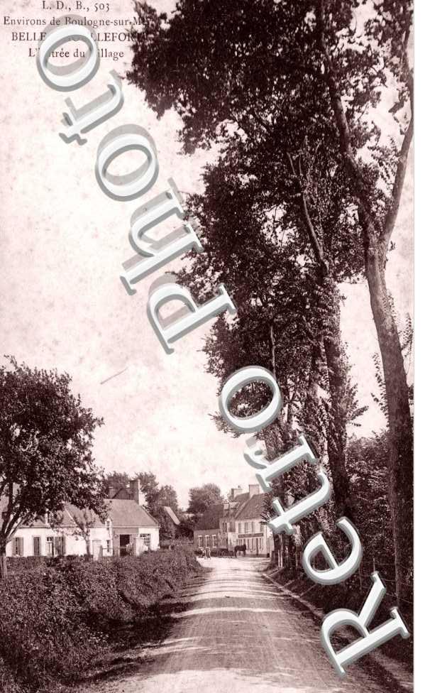 entree du village