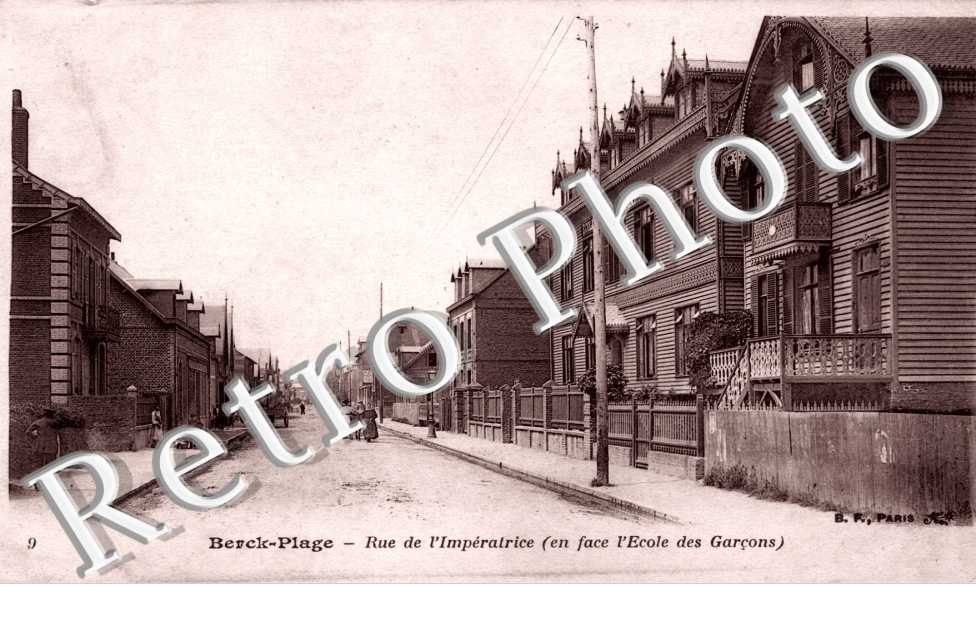 La rue de l'Imperatrice (en face ecole des garcons)