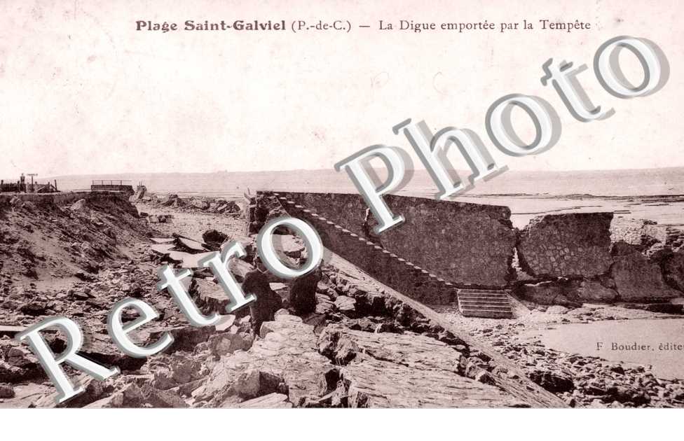 plage Saint Galviel, Digue emportee par la tempete