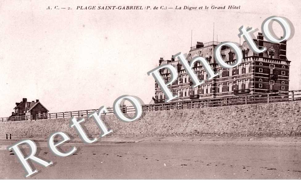 Plage Saint Gabriel - La Digue et le Grand Hotel