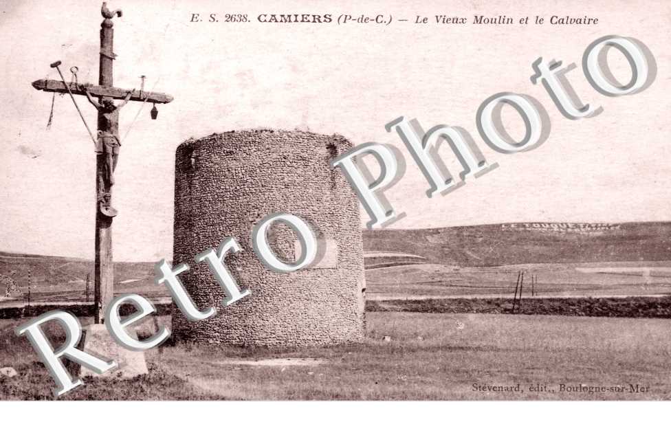 le vieux moulin et le calvaire