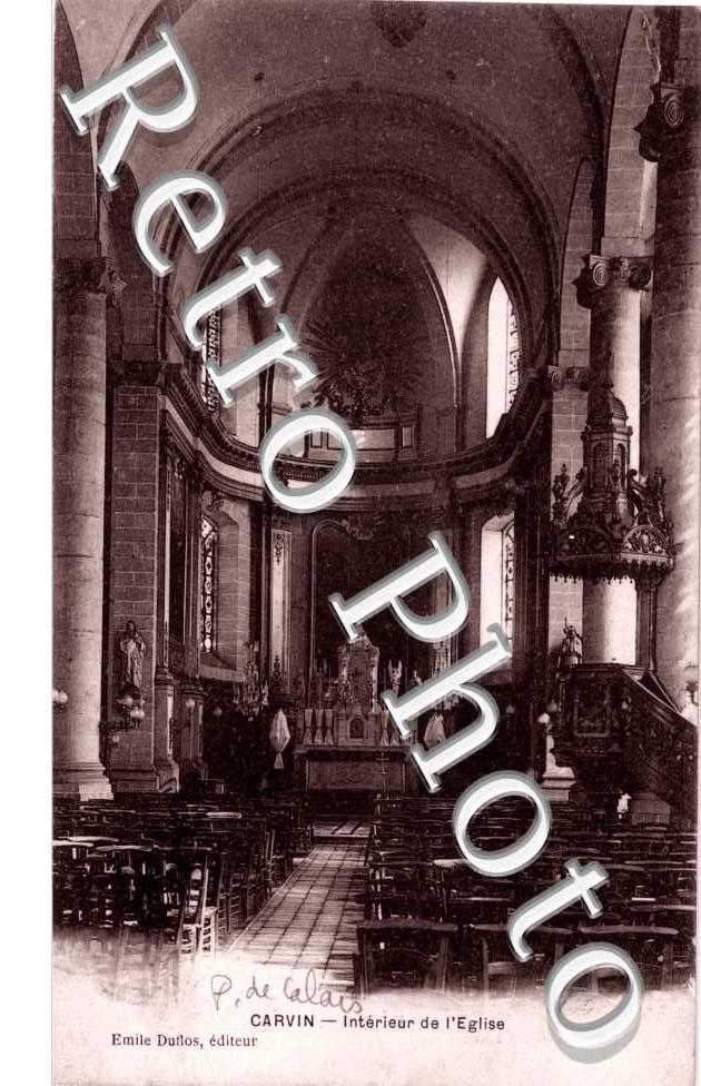 Interieur de l'eglise