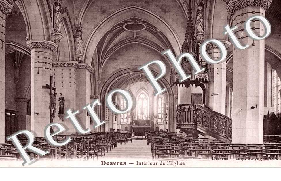 Interieur de l'eglise