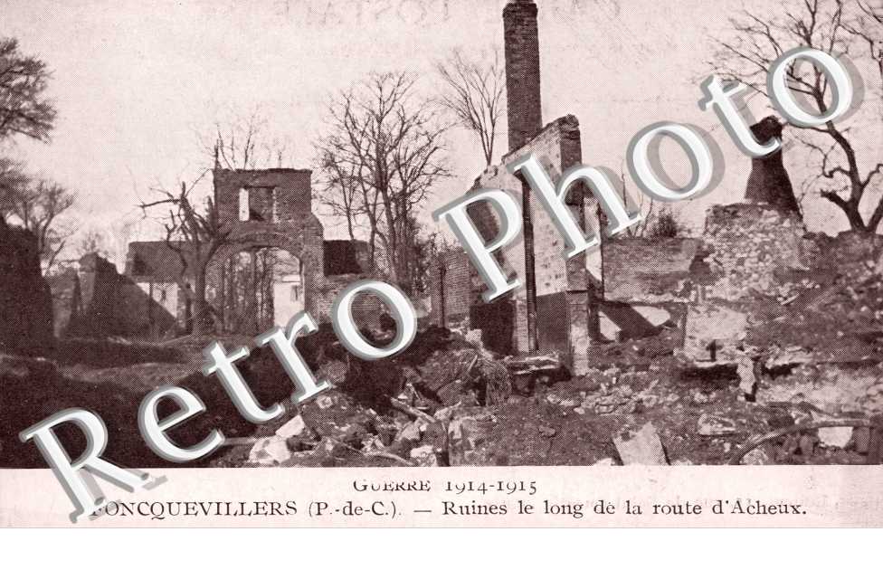 ruines le long de la route d&#039;Acheux