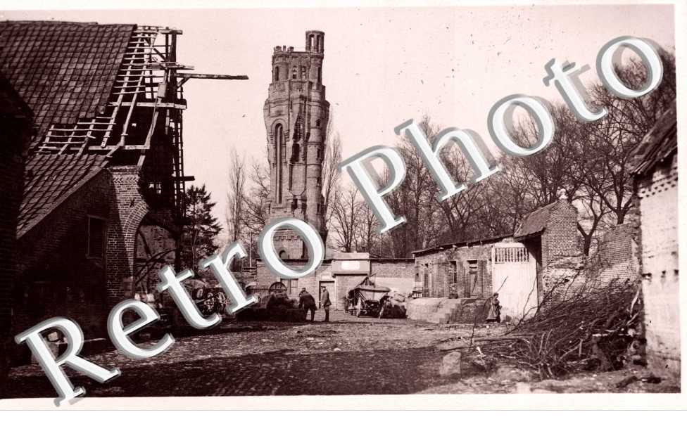 ( ruines )
