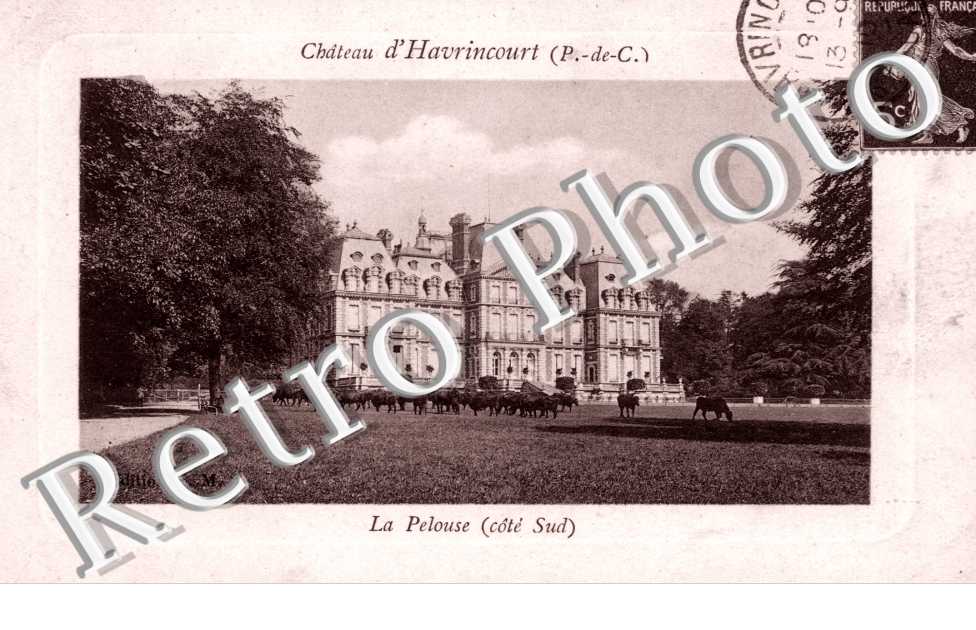 chateau d&#039; Havrincourt, la pelouse