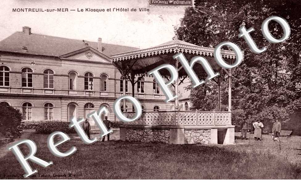 Le Kioske et Hotel de Ville