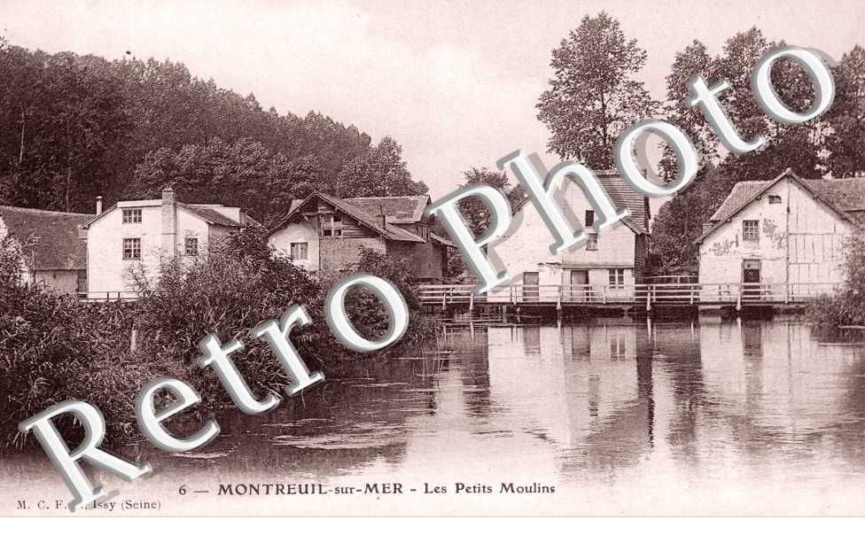 Les Petits Moulins