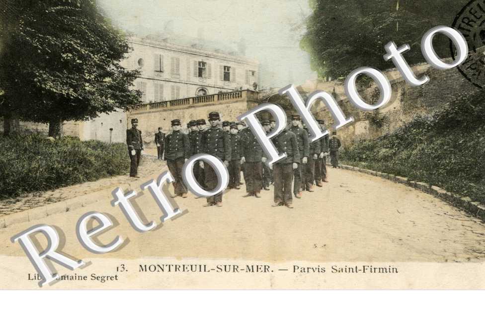 Parvis Saint-Firmin