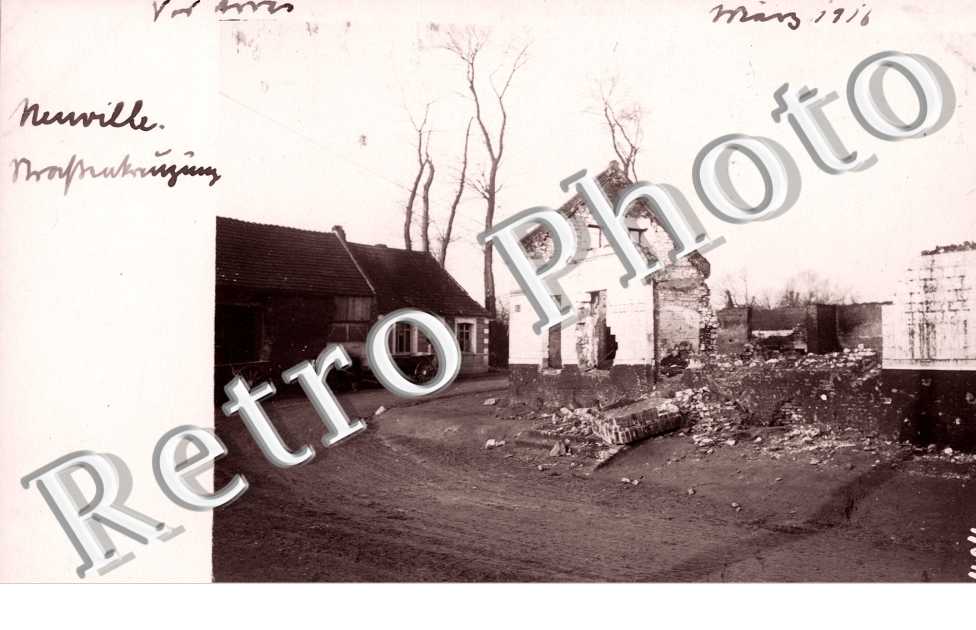 Une Rue en Ruines
