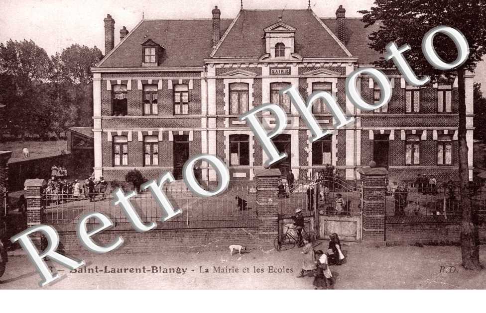 Mairie et les ecoles