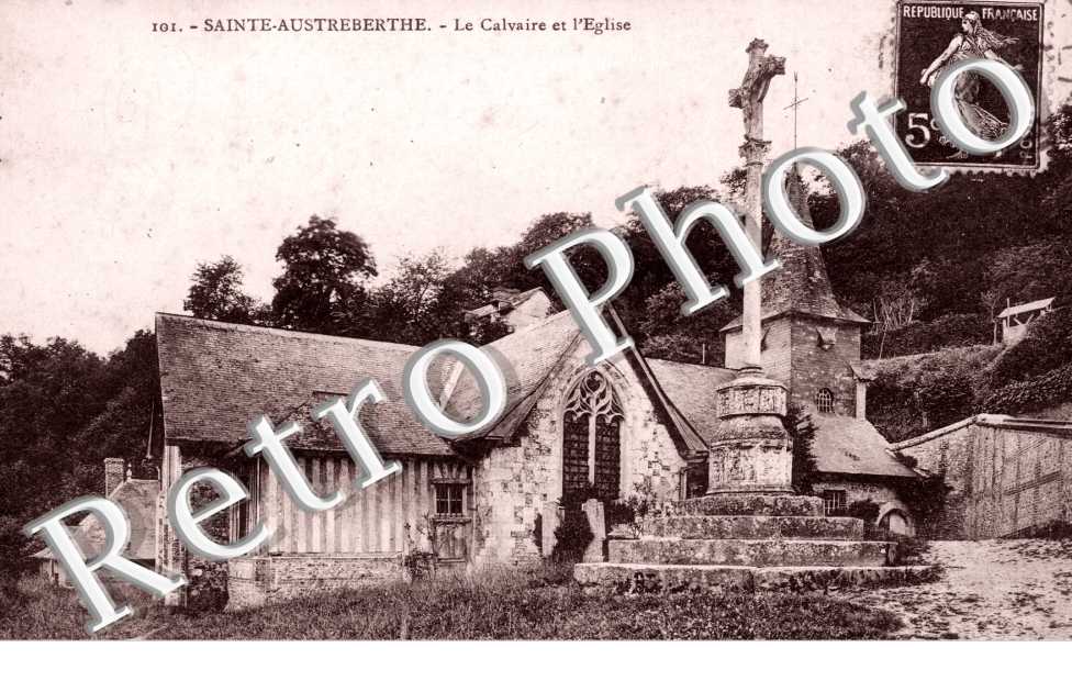 Le calvaire et l&#039;eglise