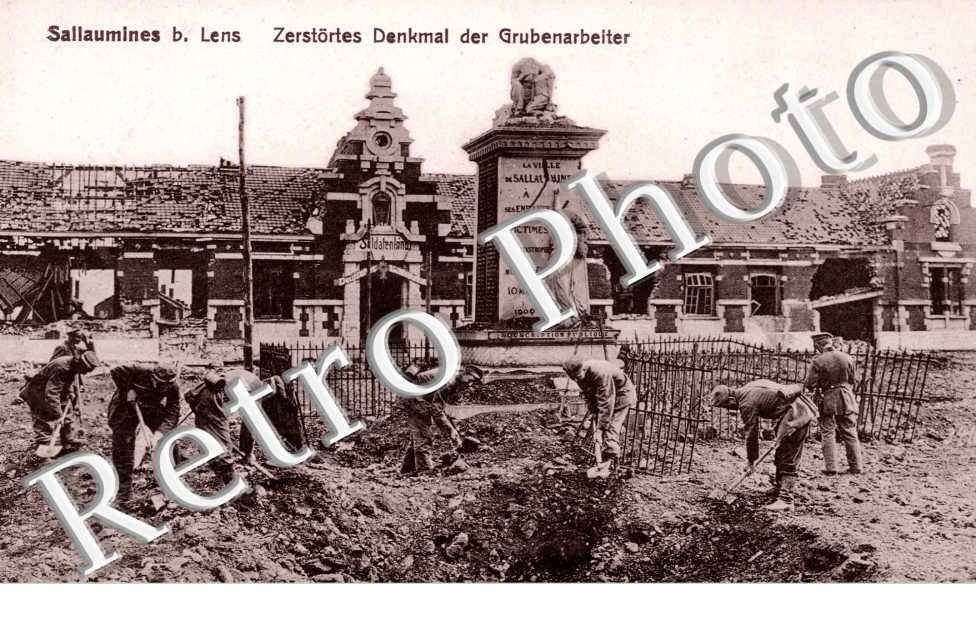 Zerstortes denkmal der Grubenarbeiter