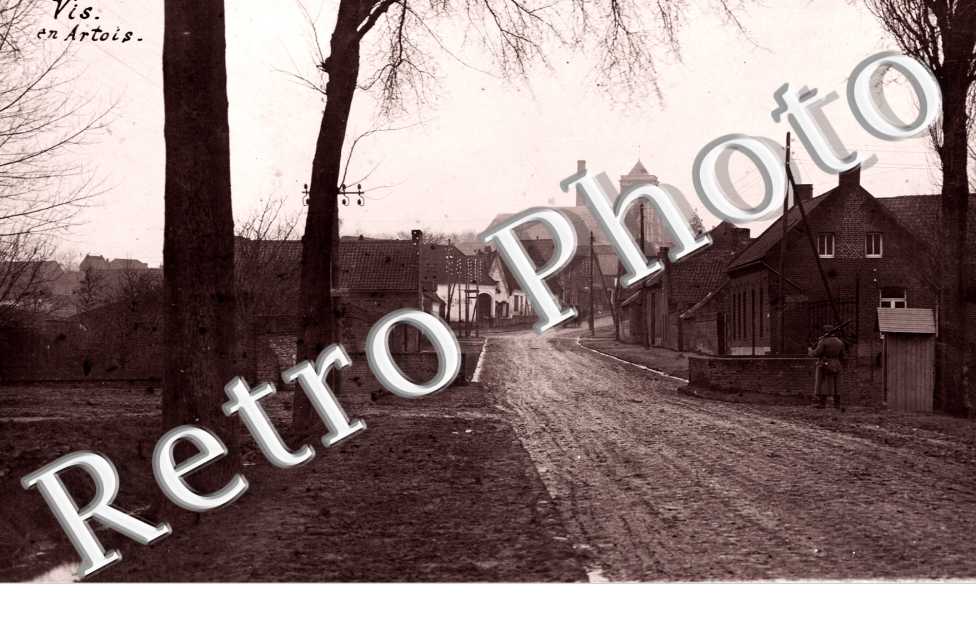 (une rue) Carte postale militaire allemande