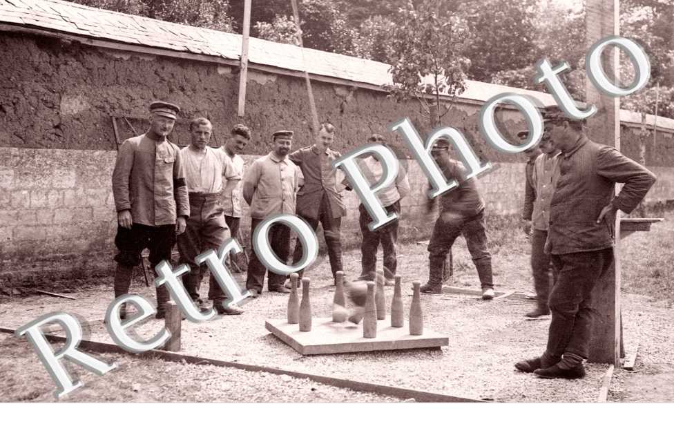 militaires allemands jouant aux  quilles - 1914-1918