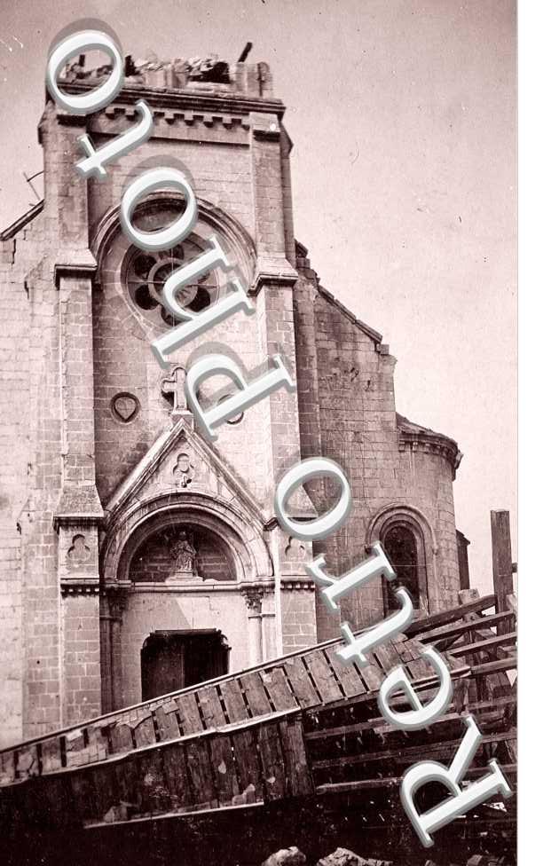 eglise en ruines
