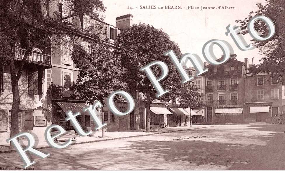 la Place Jeanne d'Albret