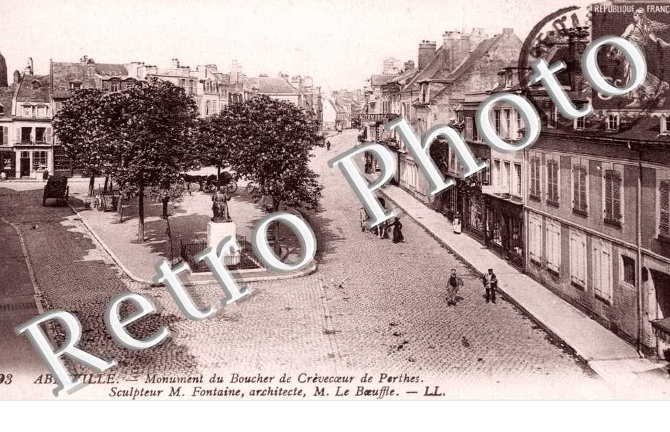 Monument du Boucher de Vrevecoeur de Perthes