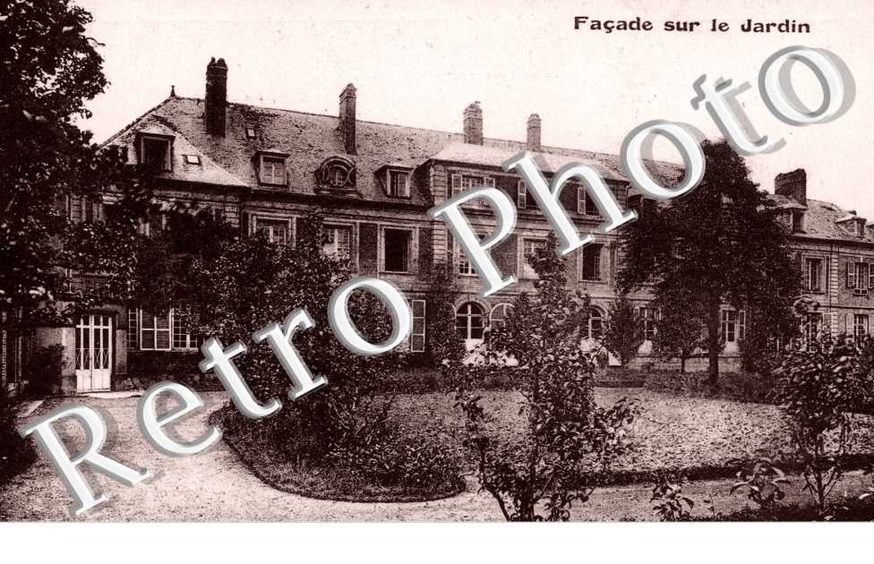 Pensionnat des Ursulines, Facade sur le jardin