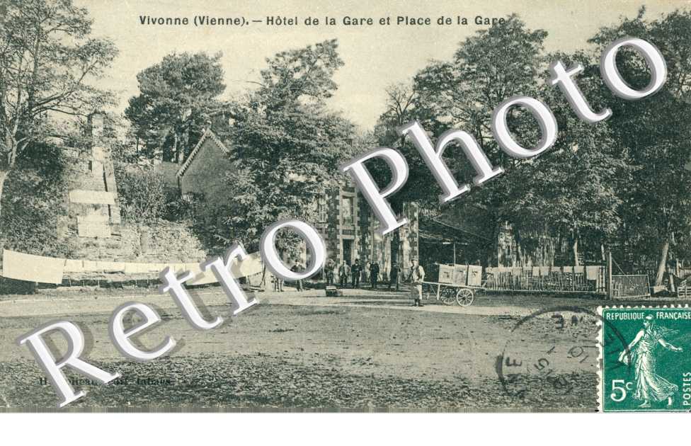 hotel de la gare et place de la gare