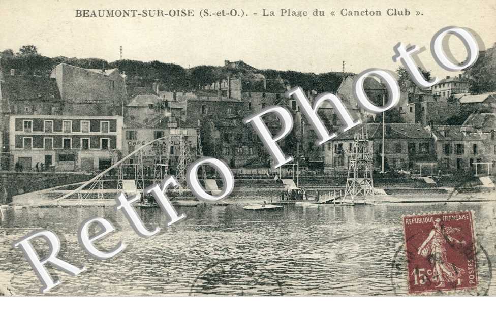 La Plage du &#039;&#039;Caneton Club&#039;&#039;