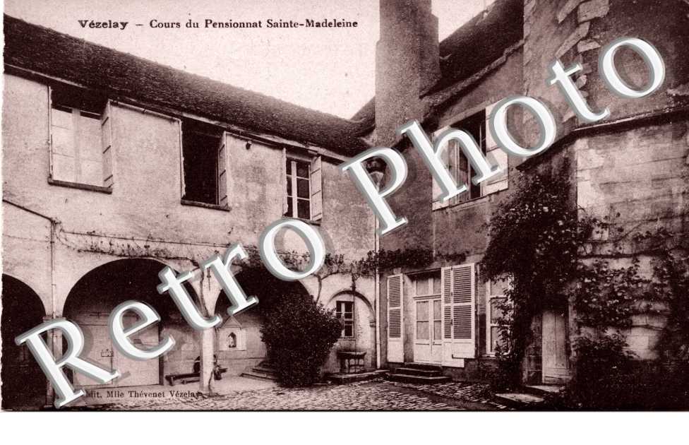 Cours du pensionnat sainte-Madelaine
