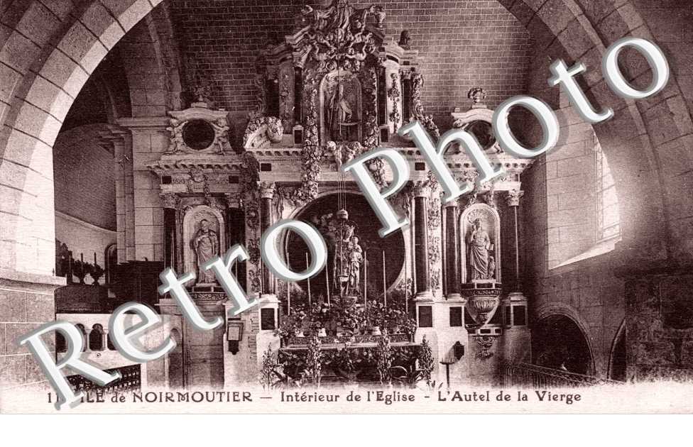 Interieur de l&#039;Eglise - Autel de la Vierge