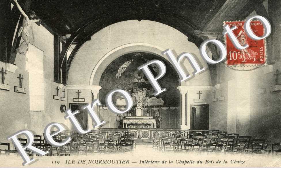 interieur de la chapelle du Bois de la Chaize