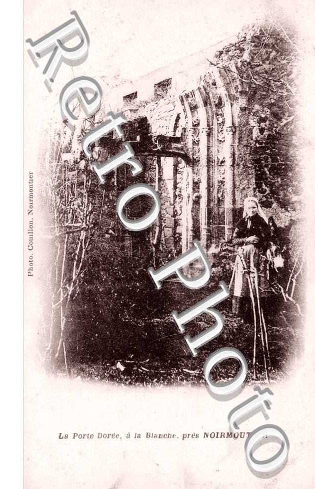 La porte doree a L&#039;Abbaye de la Blanche