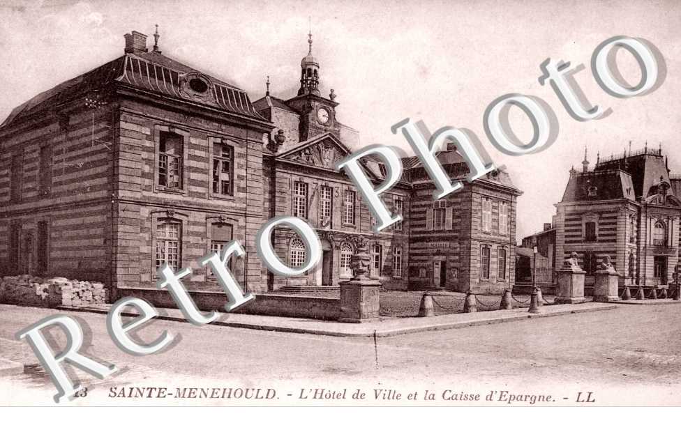 Hotel de Ville et la Caisse d&#039;Epargne