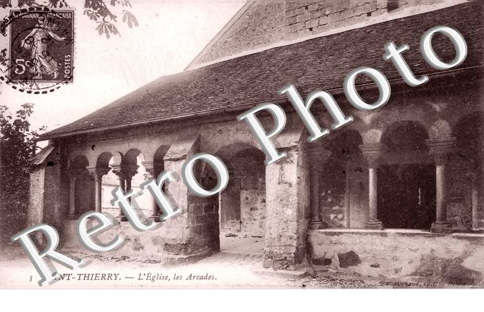 Eglise, les Arcades