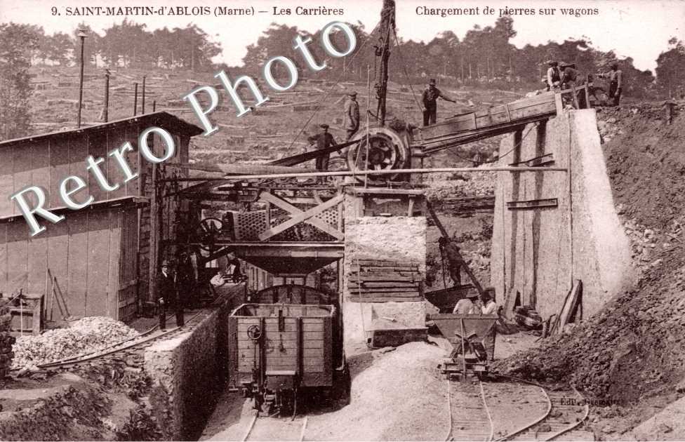 Les Carrieresn chargement des pierres