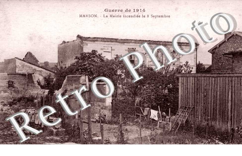 La Mairie Incendiée