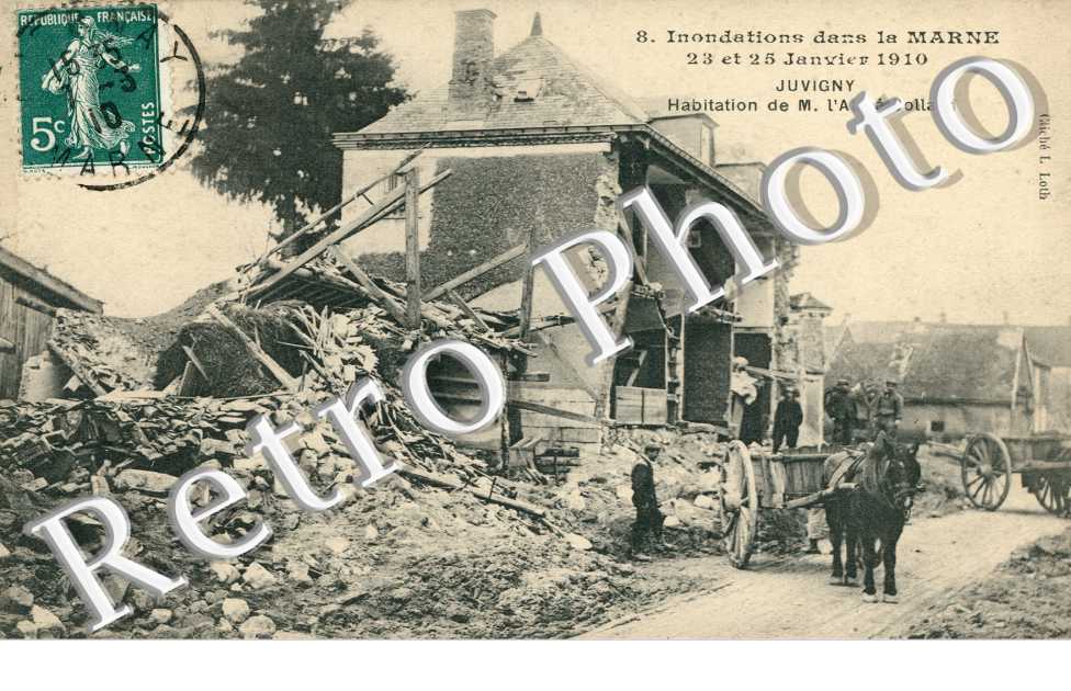 Apres les Inondations de Javier 1910, habitation de M. l'abbe Collard