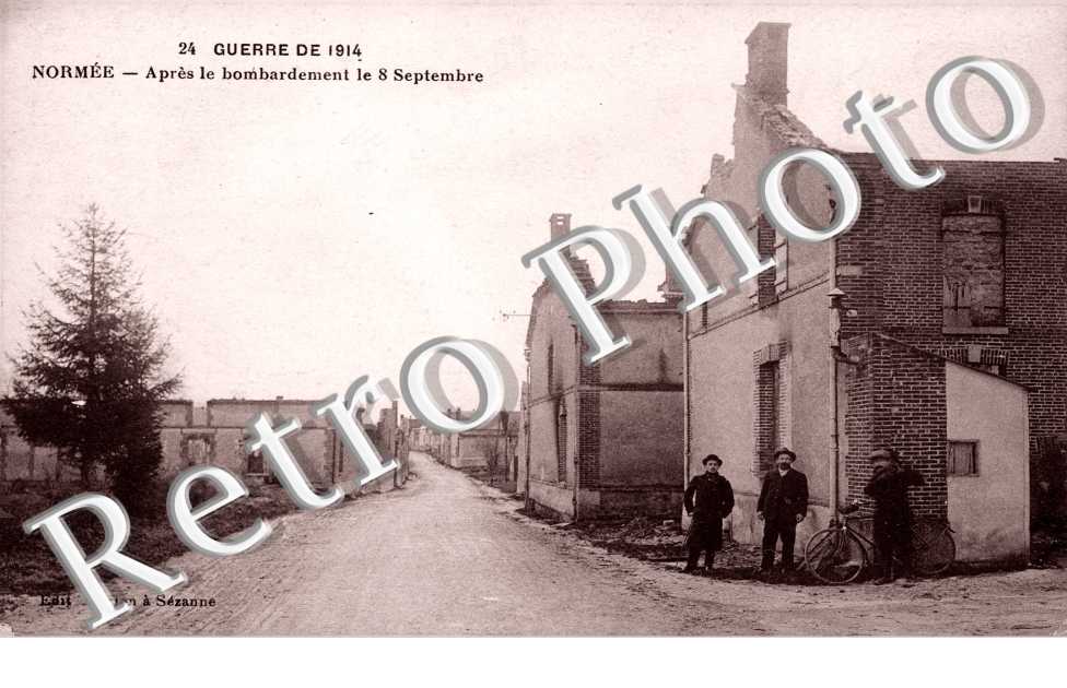 Une rue bombardee