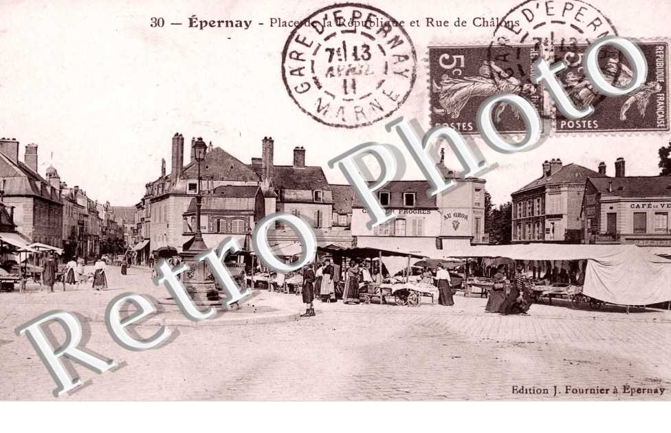 la Place de la Republique et Rue de Chalons