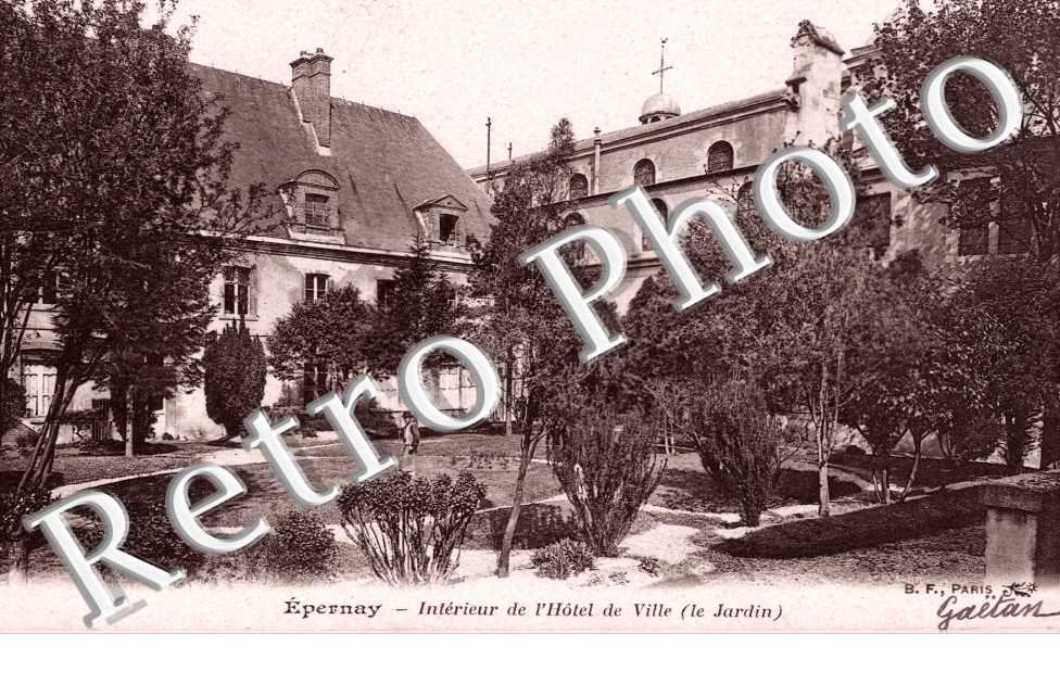 Hotel de Ville
