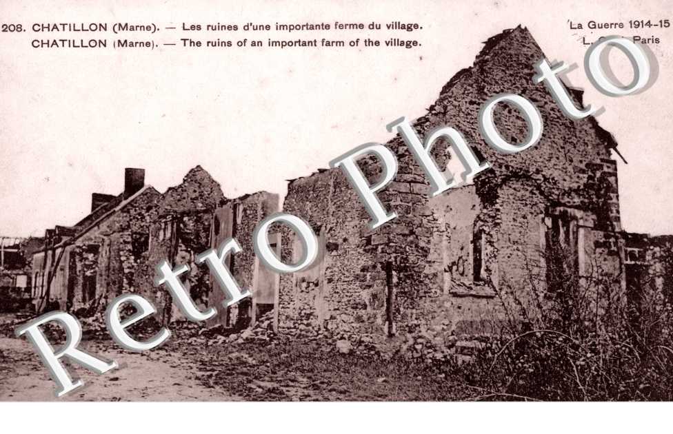 Les ruines d&#039;une importante ferme du village