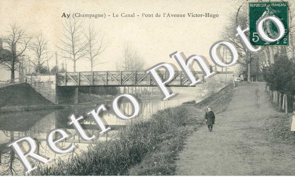 Pont de l'avenue Victor Hugo
