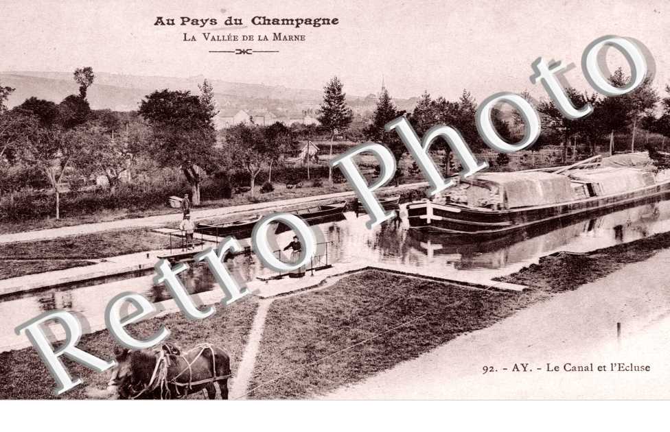Le Canal et l'Ecluse