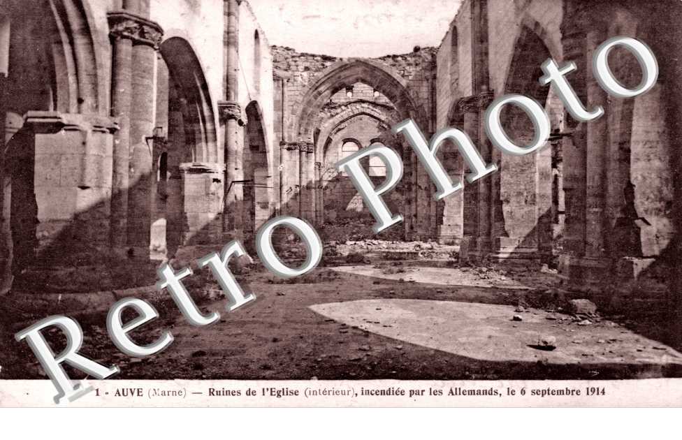 Ruines de l'Eglise, incendiee par les allemands le 6 septembre 1914