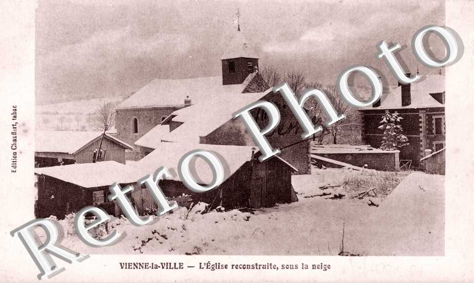 l&#039;eglise reconstruite sous la neige
