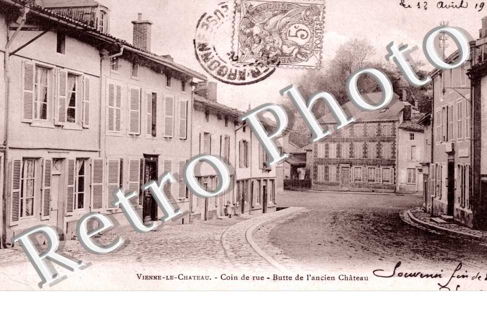 coin de la rue - butte del&#039;ancien chateau