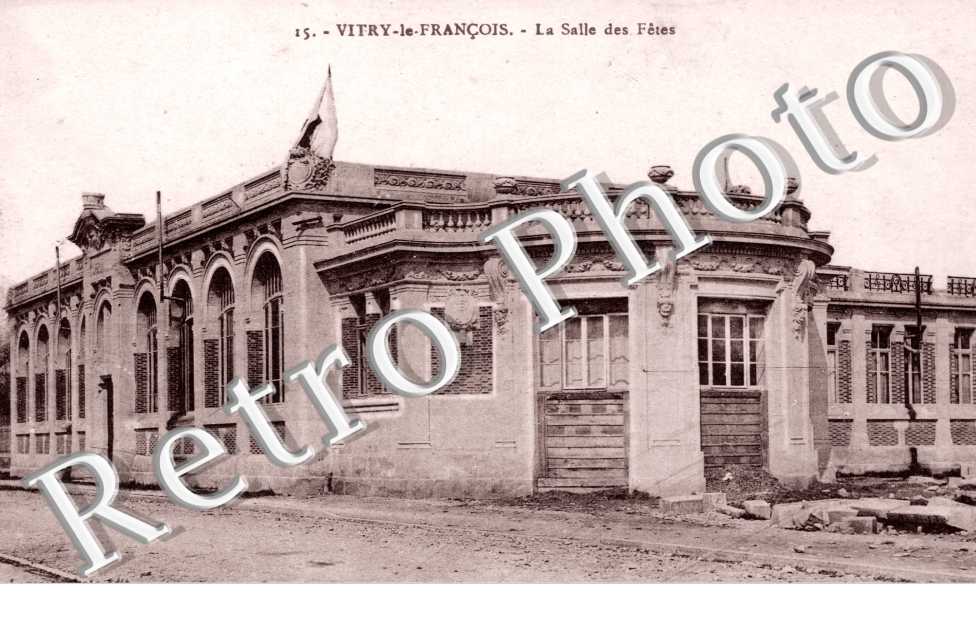 la Salle des Fetes