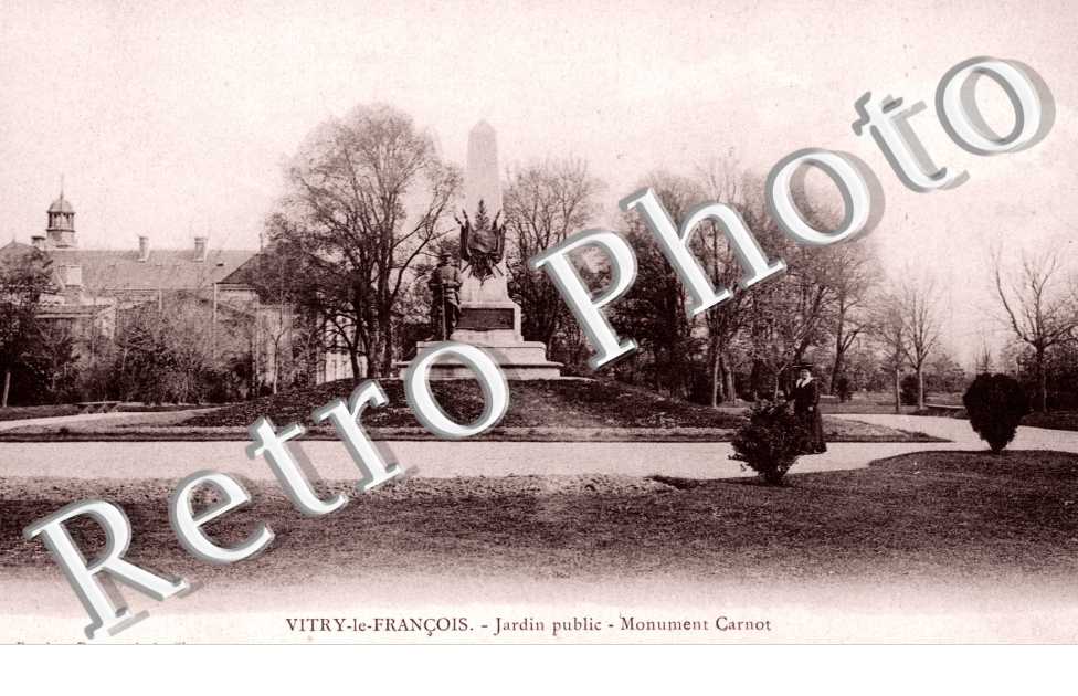 Jardin public - Monument Carnot