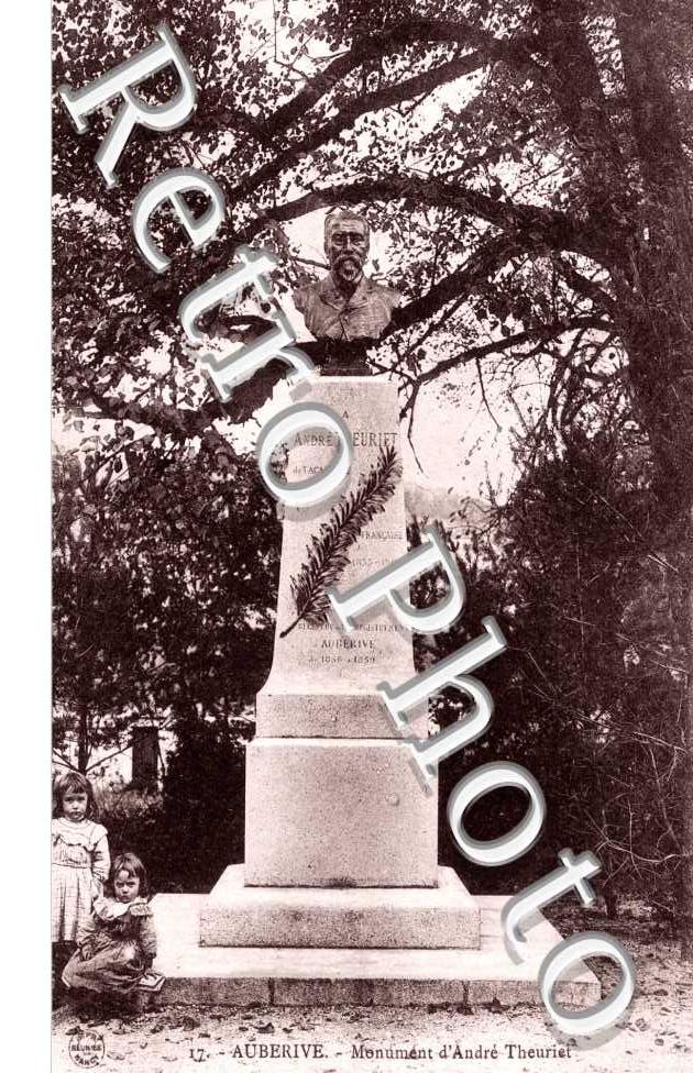 Monument d&#039;Andre Theuriet