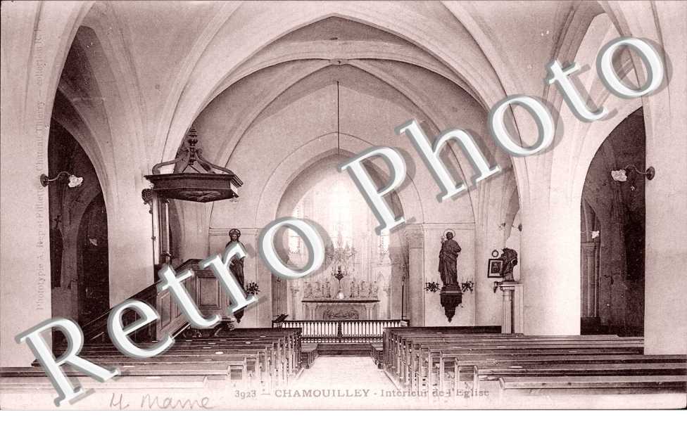 interieur de l&#039;eglise